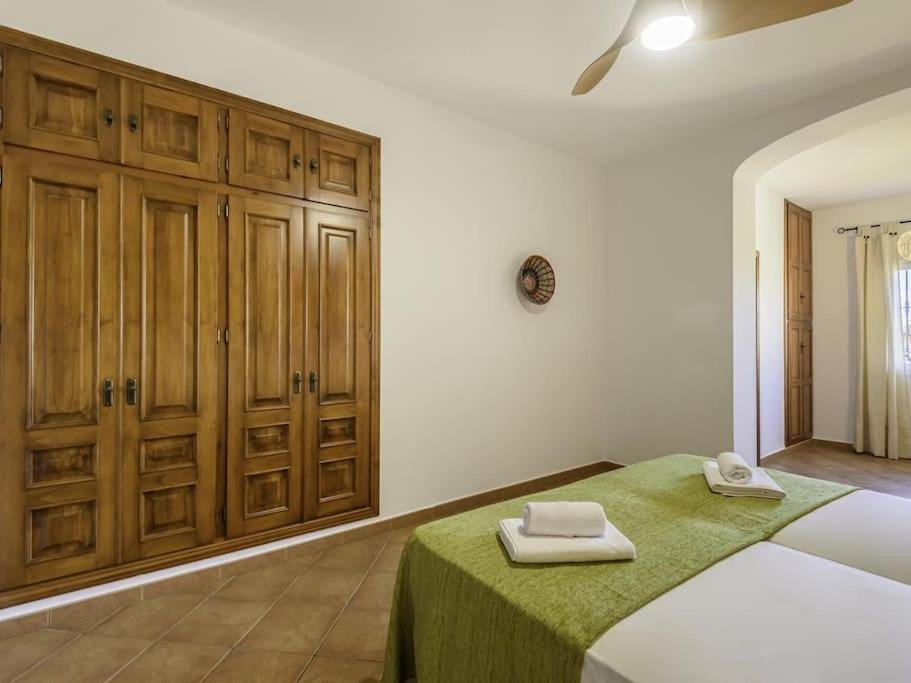 Alcam El Cortijo Villa เอสเตโปนา ภายนอก รูปภาพ